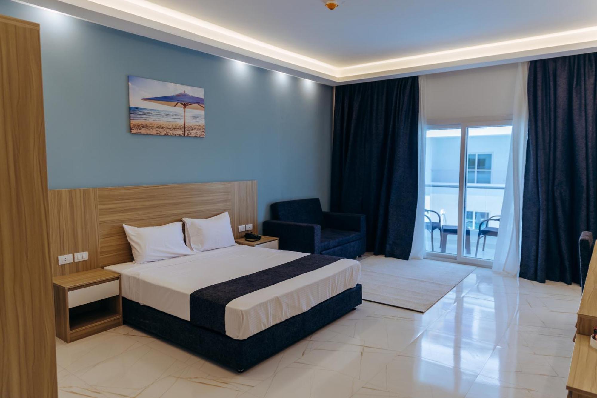 Sky Star Hotel Free Shuttle To Hurghada City Center Exterior photo