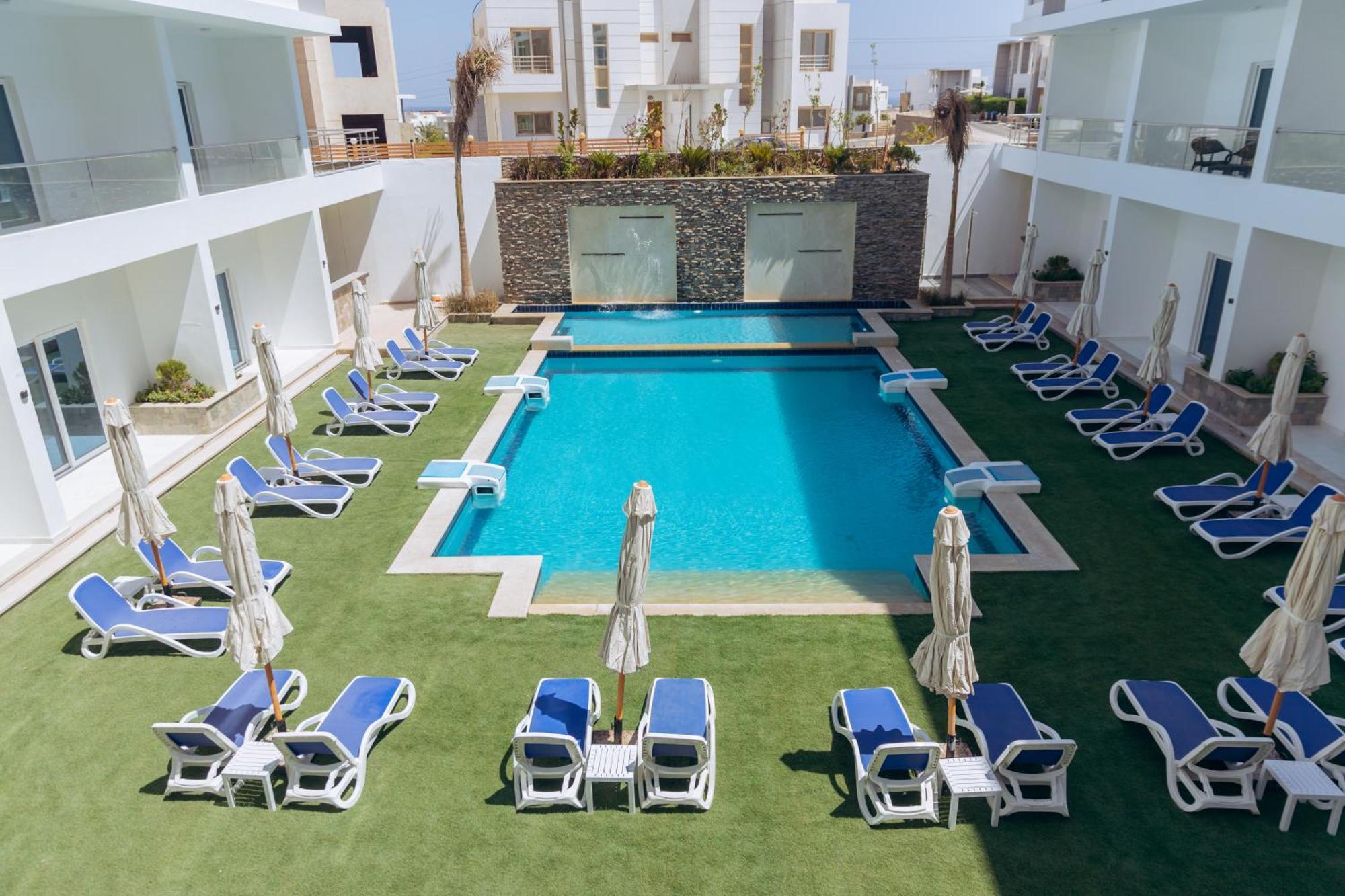 Sky Star Hotel Free Shuttle To Hurghada City Center Exterior photo