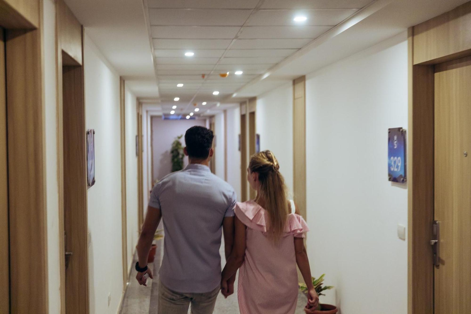 Sky Star Hotel Free Shuttle To Hurghada City Center Exterior photo
