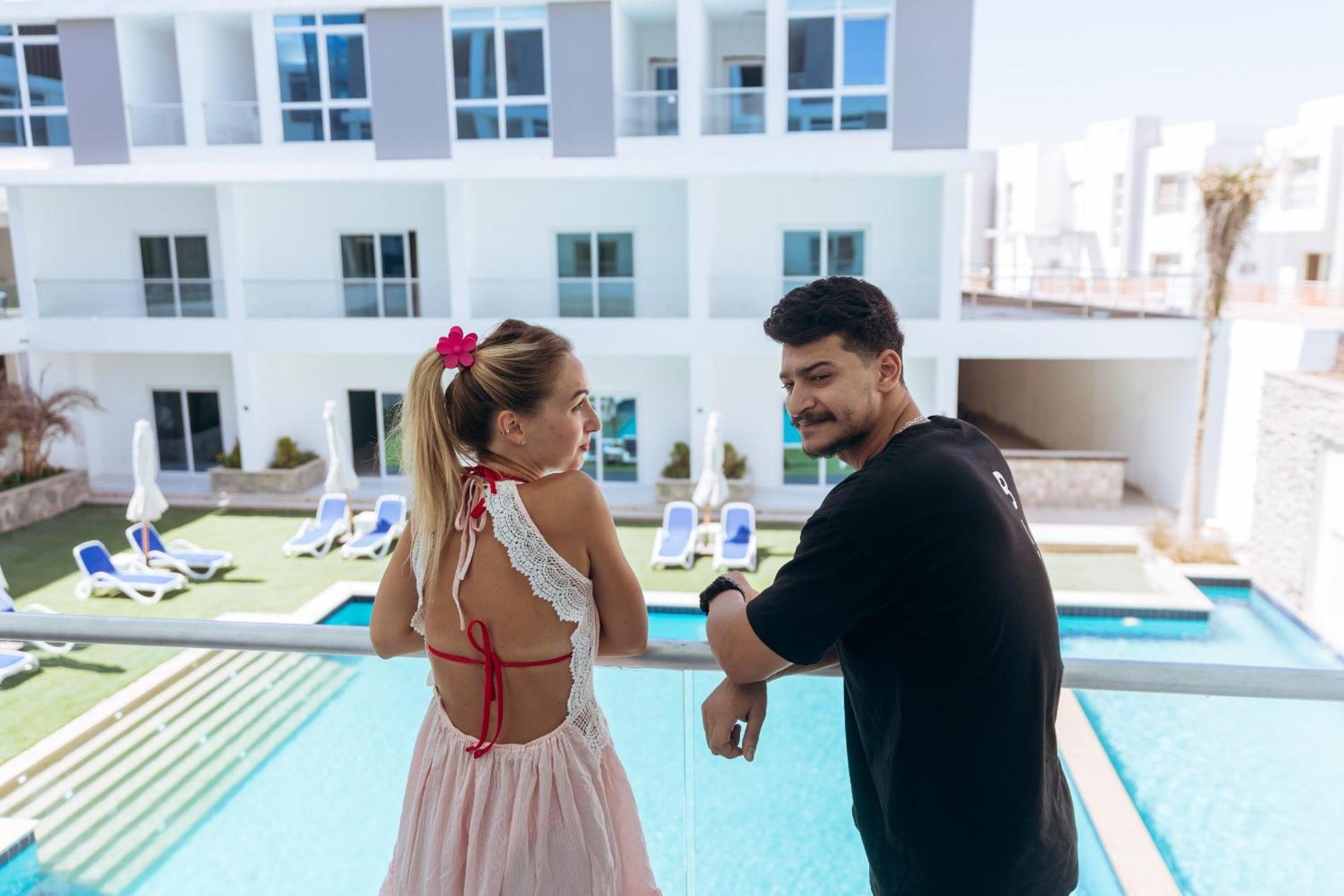 Sky Star Hotel Free Shuttle To Hurghada City Center Exterior photo