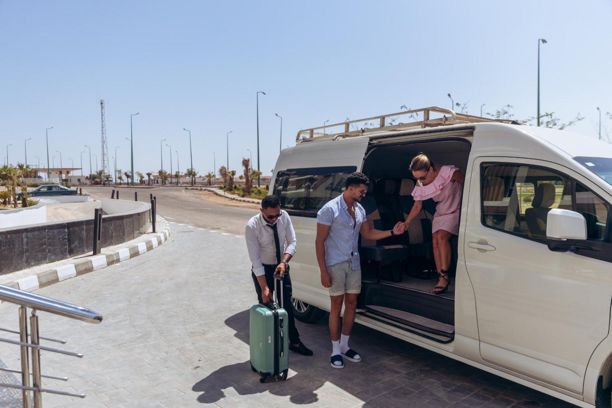 Sky Star Hotel Free Shuttle To Hurghada City Center Exterior photo