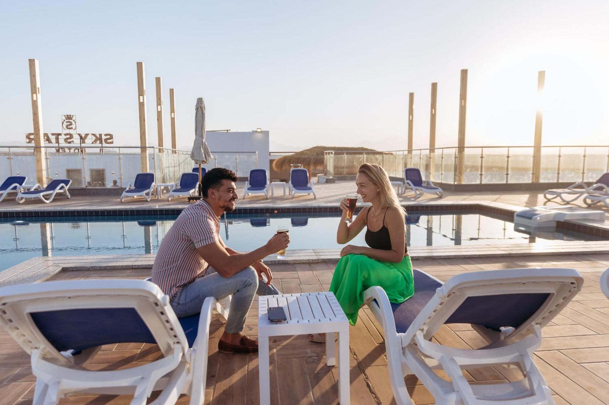 Sky Star Hotel Free Shuttle To Hurghada City Center Exterior photo